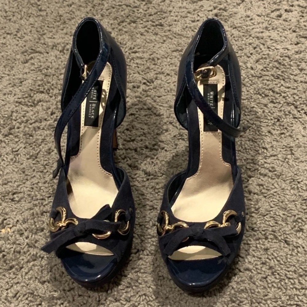 White House Black Market patent leather suede heel NWOT - Picture 3 of 5